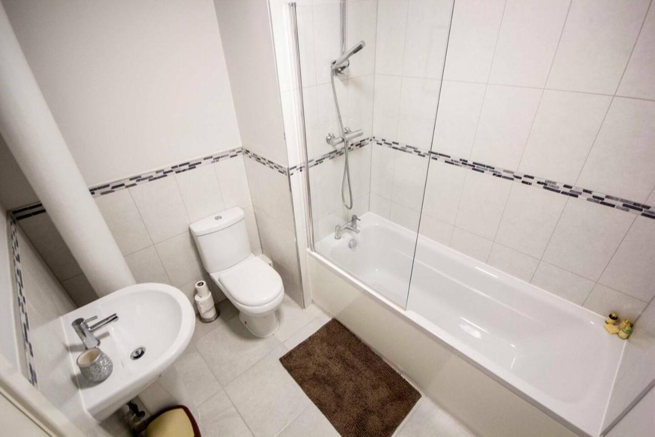 Stayzo - Executive City Centre Apartment 2 Bradford  Dış mekan fotoğraf